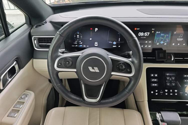 Used Li Auto ONE 2020 Extended-Range 6-Seater Version Steering Wheel