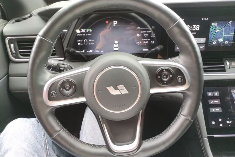 Used Li Auto ONE 2020 Extended-Range 6-Seater Version Steering Wheel
