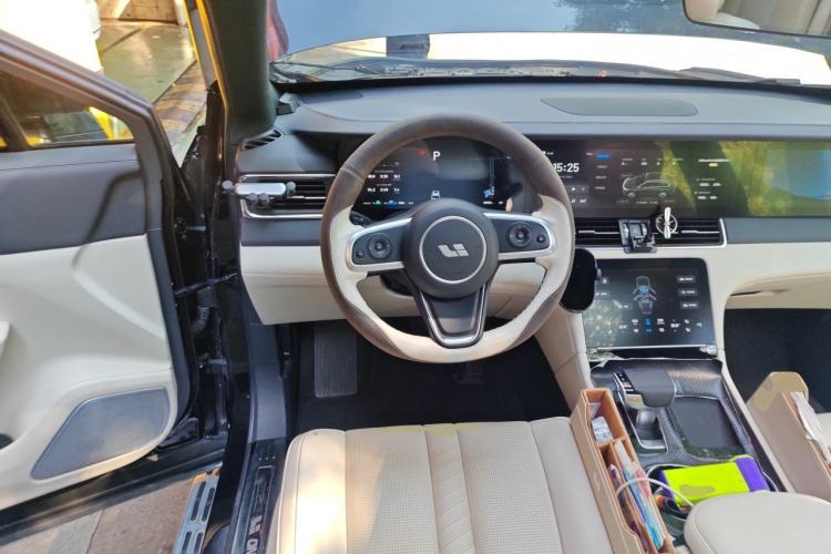 Used Li Auto ONE 2020 Extended-Range 6-Seater Version Steering Wheel