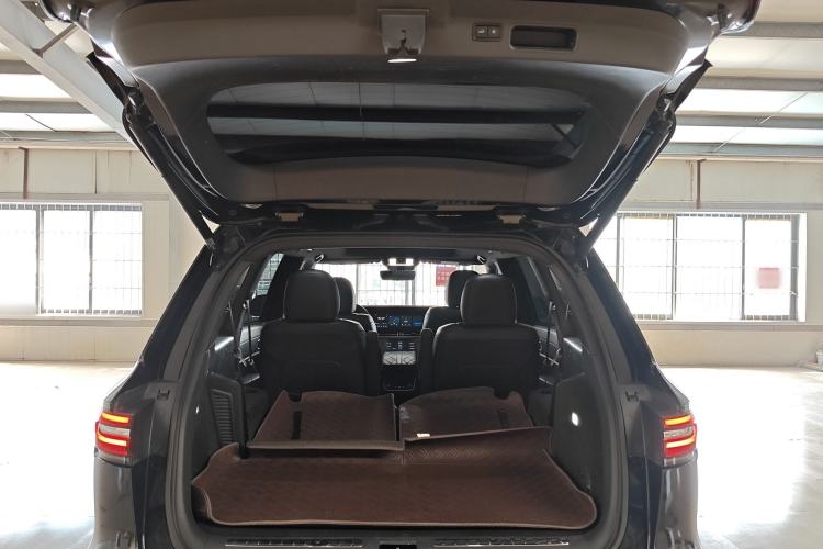 Used Li Auto ONE 2020 Extended-Range 6-Seater Version Trunk
