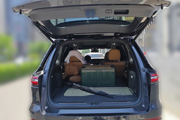 Used Li Auto ONE 2020 Extended-Range 6-Seater Version Trunk