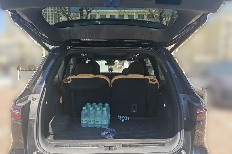Used Li Auto ONE 2020 Extended-Range 6-Seater Version Trunk