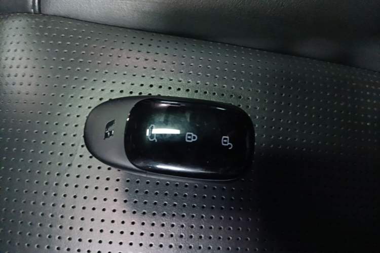 Used Li Auto ONE 2020 Extended-Range 6-Seater Version Vehicle Key