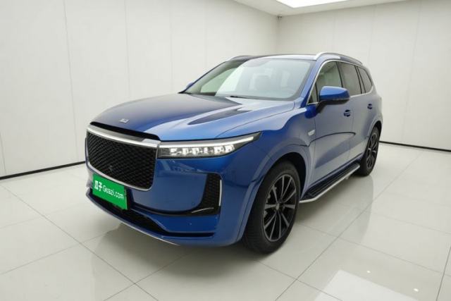 Ojetý Li Auto ONE 2020 Extended-Range 6-Seater Version