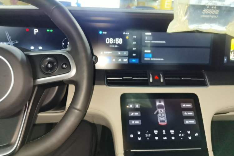 Used Li Auto ONE 2020 Extended-Range 6-Seater Version Audio And AC Panel