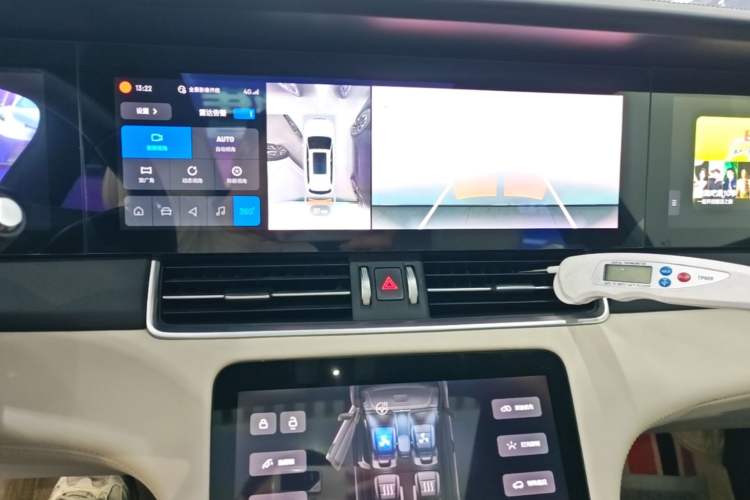 Used Li Auto ONE 2020 Extended-Range 6-Seater Version Audio And AC Panel