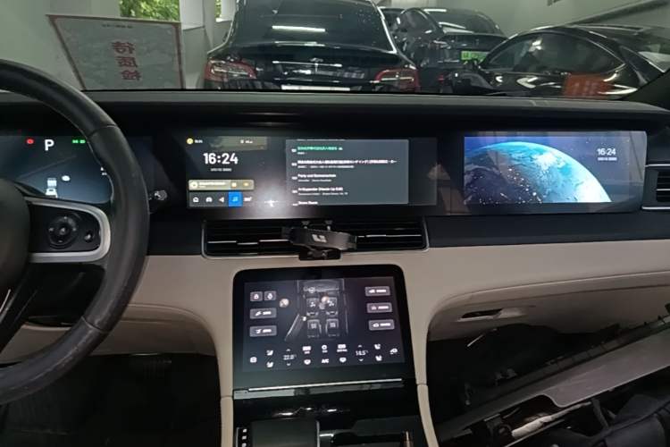 Used Li Auto ONE 2020 Extended-Range 6-Seater Version Audio And AC Panel