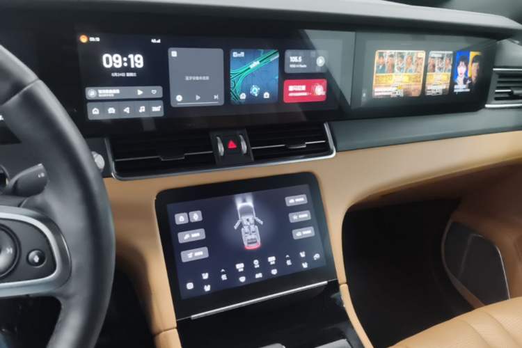Used Li Auto ONE 2020 Extended-Range 6-Seater Version Audio And AC Panel
