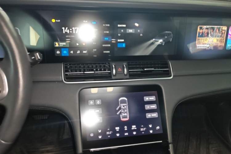 Used Li Auto ONE 2020 Extended-Range 6-Seater Version Audio And AC Panel