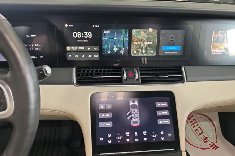 Used Li Auto ONE 2020 Extended-Range 6-Seater Version Audio And AC Panel