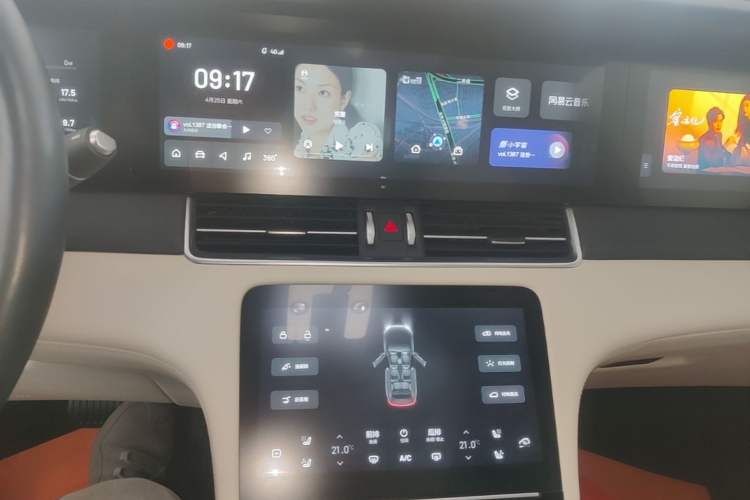 Used Li Auto ONE 2020 Extended-Range 6-Seater Version Audio And AC Panel