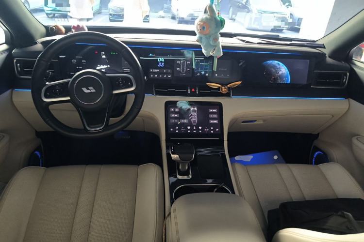 Used Li Auto ONE 2020 Extended-Range 6-Seater Version Center Console