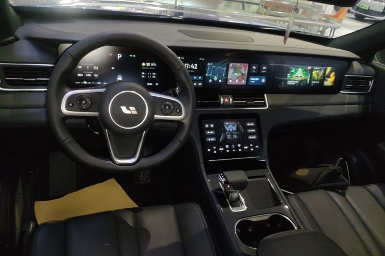 Used Li Auto ONE 2020 Extended-Range 6-Seater Version Center Console