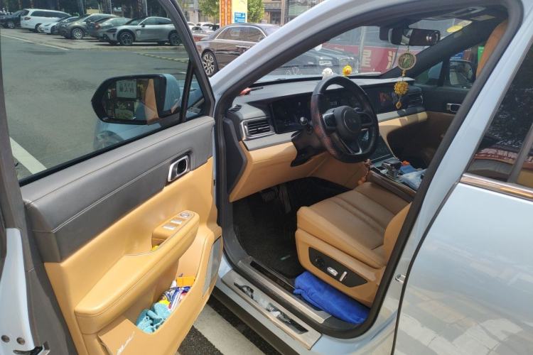 Used Li Auto ONE 2020 Extended-Range 6-Seater Version Driver Seat
