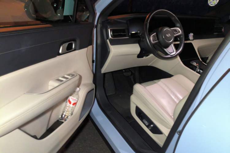 Used Li Auto ONE 2020 Extended-Range 6-Seater Version Driver Seat