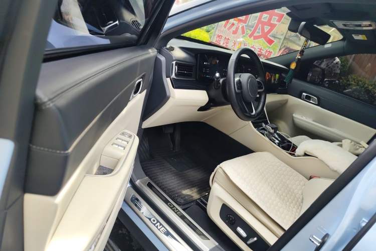 Used Li Auto ONE 2020 Extended-Range 6-Seater Version Driver Seat