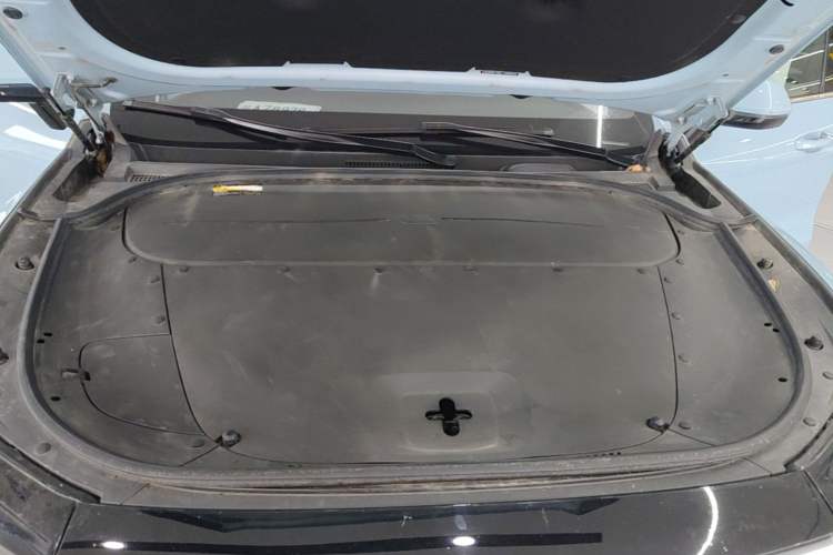 Used Li Auto ONE 2020 Extended-Range 6-Seater Version Engine Bay