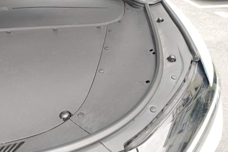 Used Li Auto ONE 2020 Extended-Range 6-Seater Version Engine Bay Left