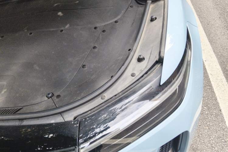Used Li Auto ONE 2020 Extended-Range 6-Seater Version Engine Bay Left