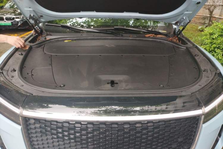 Used Li Auto ONE 2020 Extended-Range 6-Seater Version Engine Bay