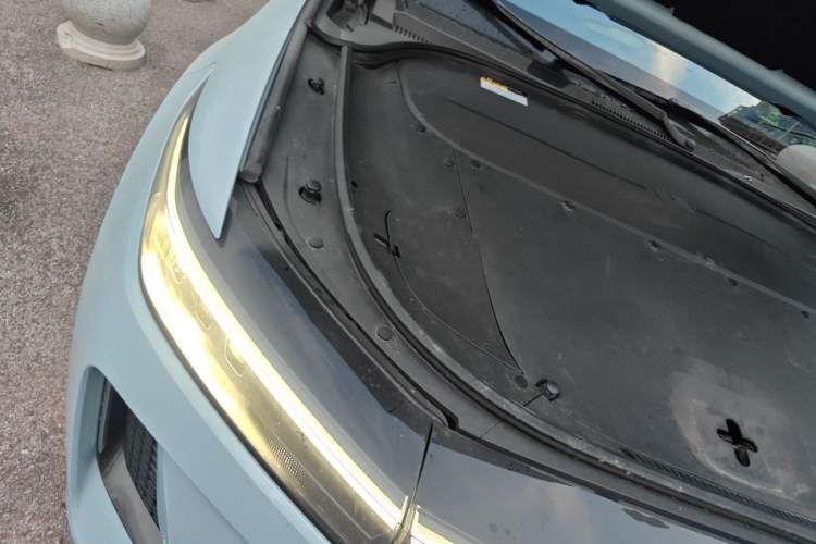 Used Li Auto ONE 2020 Extended-Range 6-Seater Version Engine Bay Right