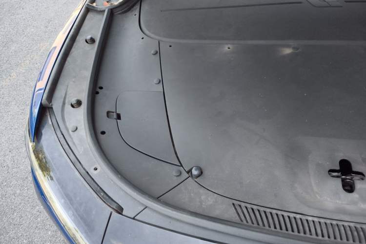 Used Li Auto ONE 2020 Range-Extended 7-Seater Version Engine Bay Right