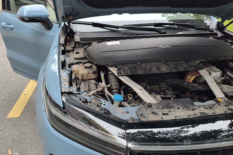 Used Li Auto ONE 2020 Extended-Range 6-Seater Version Engine Bay Right