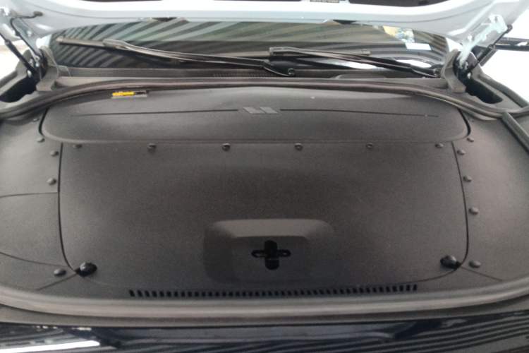 Used Li Auto ONE 2020 Extended-Range 6-Seater Version Engine Bay
