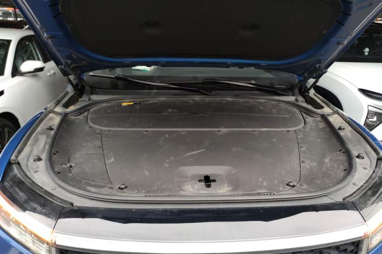 Used Li Auto ONE 2020 Range-Extended 7-Seater Version Engine Bay
