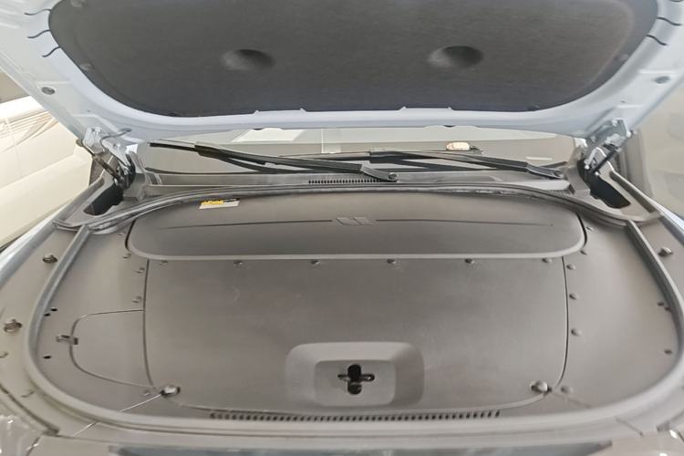 Used Li Auto ONE 2020 Extended-Range 6-Seater Version Engine Bay