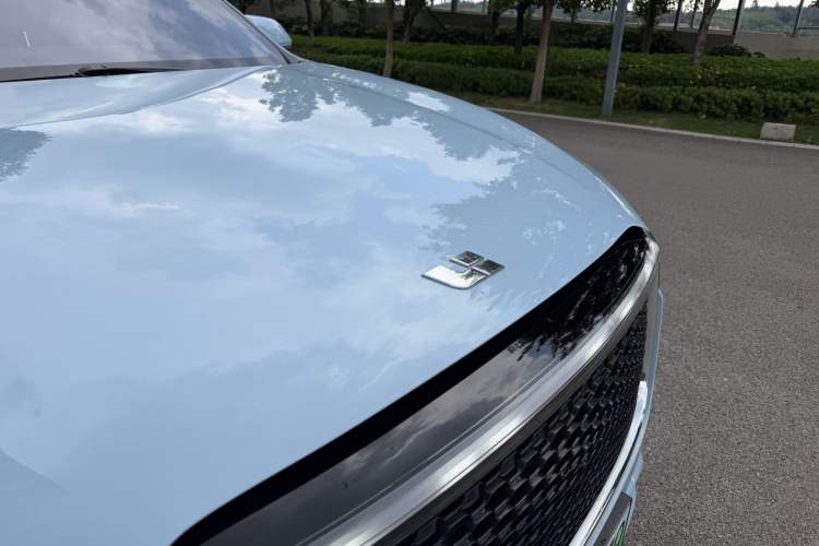 Used Li Auto ONE 2020 Extended-Range 6-Seater Version Exterior 12