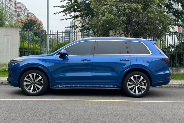 Used Li Auto ONE 2020 Extended-Range 6-Seater Version Exterior 2