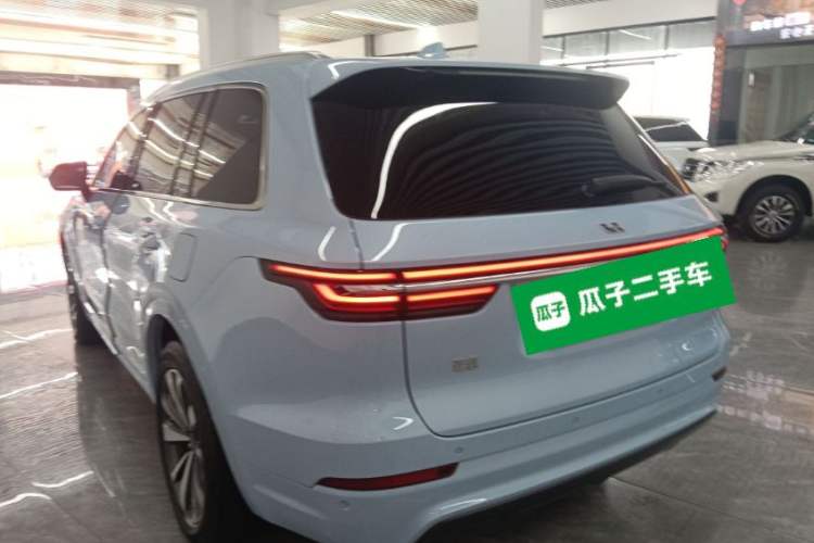 Used Li Auto ONE 2020 Extended-Range 6-Seater Version Exterior 2