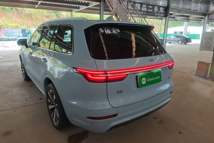 Used Li Auto ONE 2020 Extended-Range 6-Seater Version Exterior 2