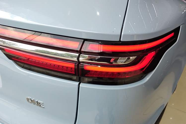 Used Li Auto ONE 2020 Extended-Range 6-Seater Version Exterior 3