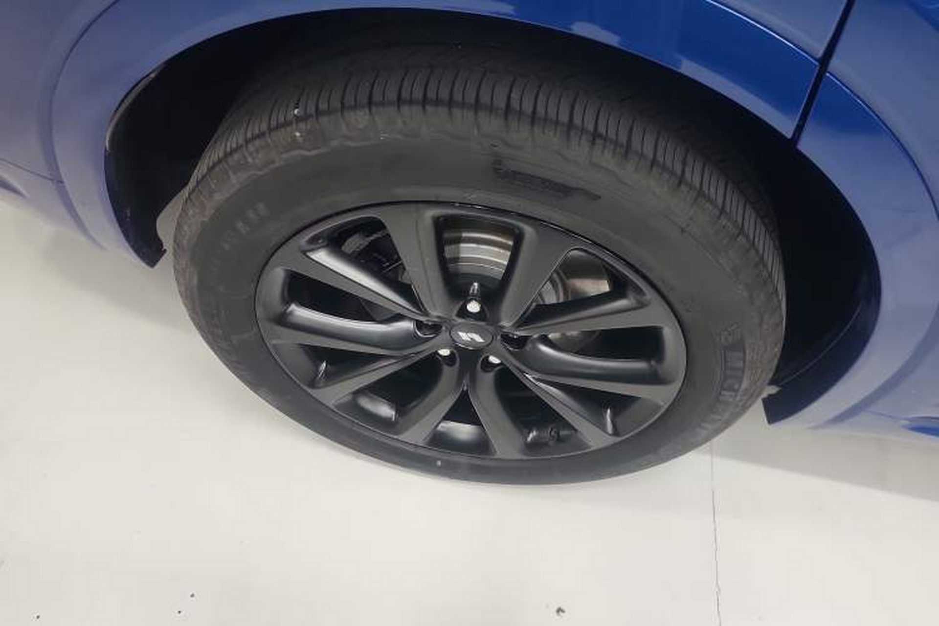 Used Li Auto ONE 2020 Range-Extended 7-Seater Version Exterior 5