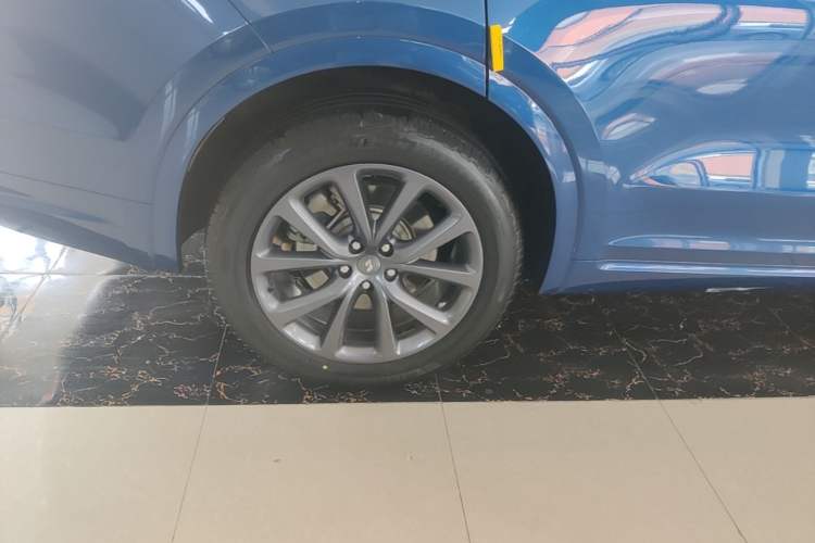 Used Li Auto ONE 2020 Extended-Range 6-Seater Version Exterior 5