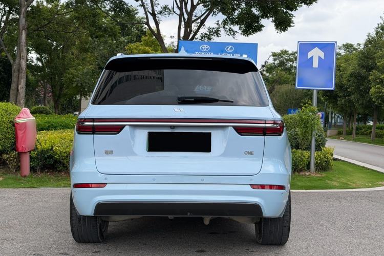 Used Li Auto ONE 2020 Extended-Range 6-Seater Version Exterior 7
