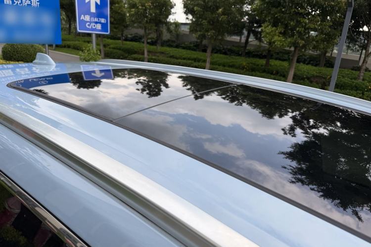 Used Li Auto ONE 2020 Extended-Range 6-Seater Version Exterior 8