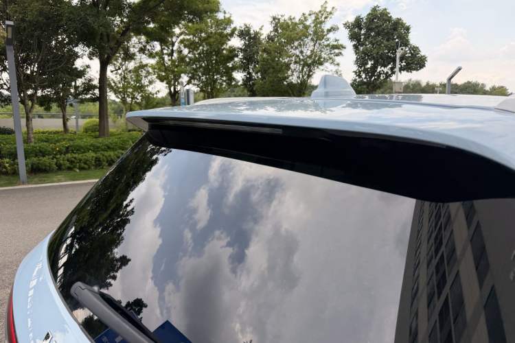 Used Li Auto ONE 2020 Extended-Range 6-Seater Version Exterior 9