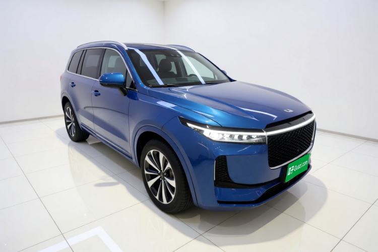 Used Li Auto ONE 2020 Extended-Range 6-Seater Version Front Right 45 Deg