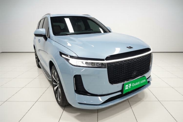 Used Li Auto ONE 2020 Range-Extended 7-Seater Version Front Right 45 Deg