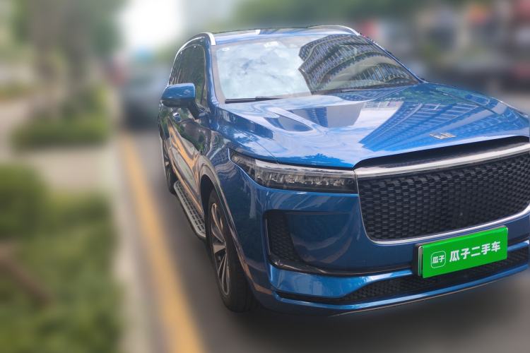 Used Li Auto ONE 2020 Range-Extended 7-Seater Version Front Right 45 Deg