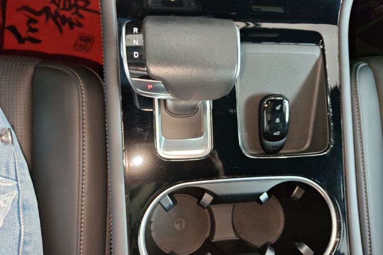 Used Li Auto ONE 2020 Extended-Range 6-Seater Version Gear Lever