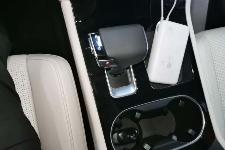 Used Li Auto ONE 2020 Extended-Range 6-Seater Version Gear Lever