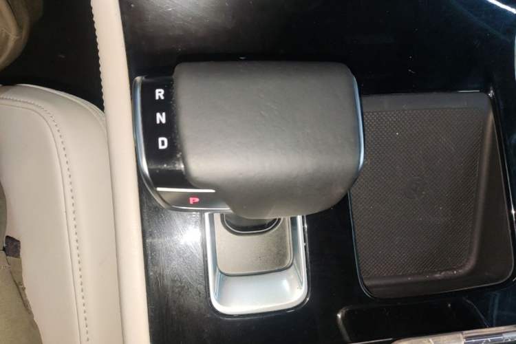 Used Li Auto ONE 2020 Extended-Range 6-Seater Version Gear Lever