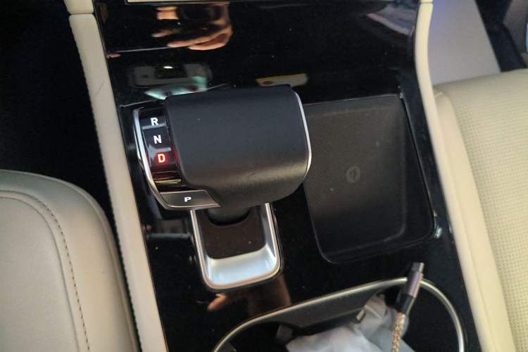 Used Li Auto ONE 2020 Extended-Range 6-Seater Version Gear Lever