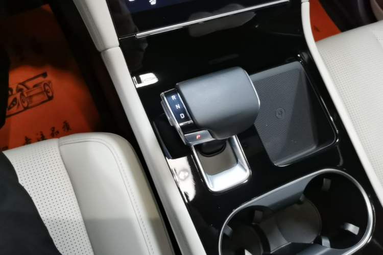 Used Li Auto ONE 2020 Extended-Range 6-Seater Version Gear Lever