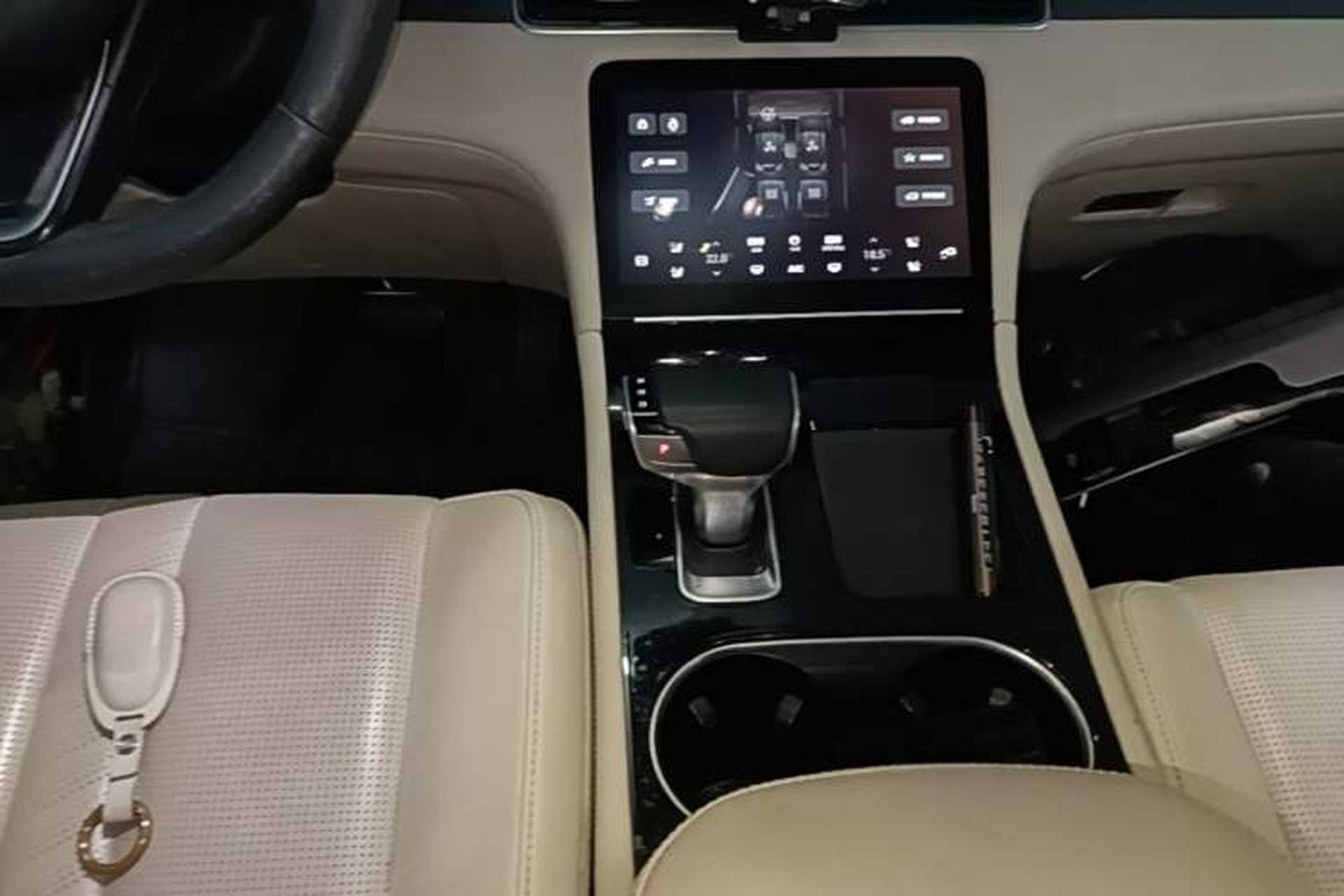 Used Li Auto ONE 2020 Extended-Range 6-Seater Version Gear Lever