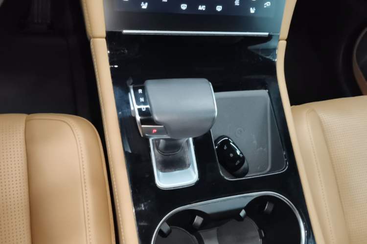 Used Li Auto ONE 2020 Extended-Range 6-Seater Version Gear Lever